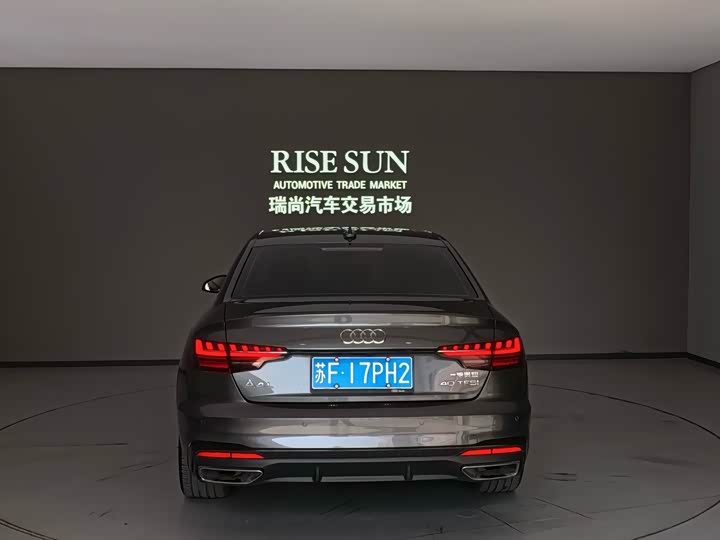 Фото 9 - Audi A4L