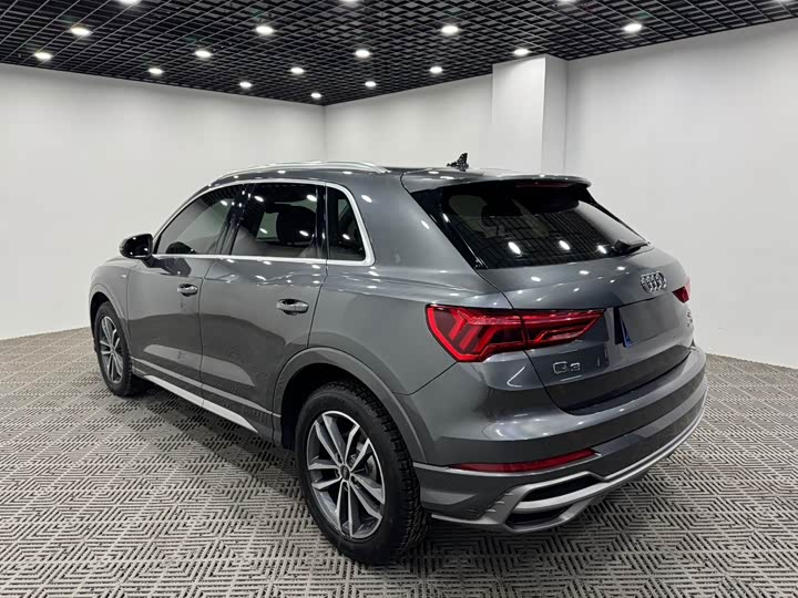 Фото 9 - Audi Q3