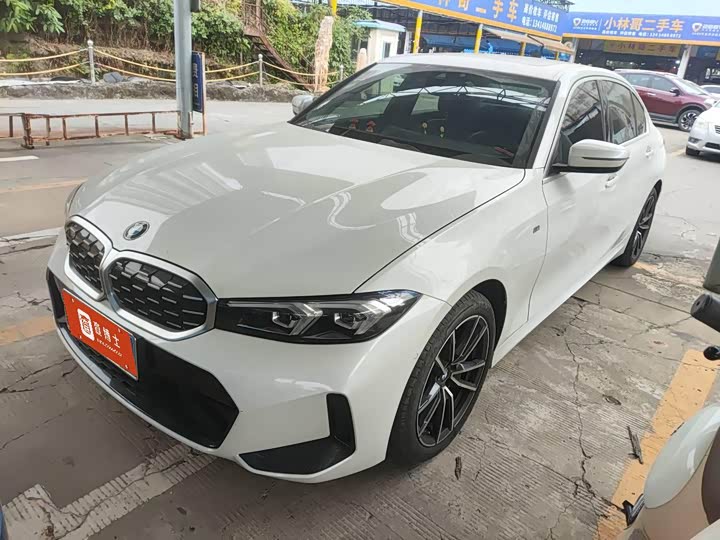 Фото 1 - BMW 3 Series