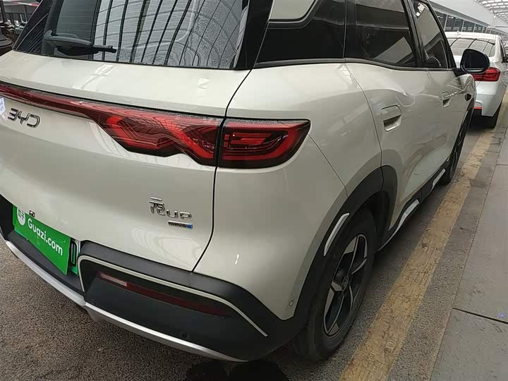 Фото 8 - BYD Yuan Up