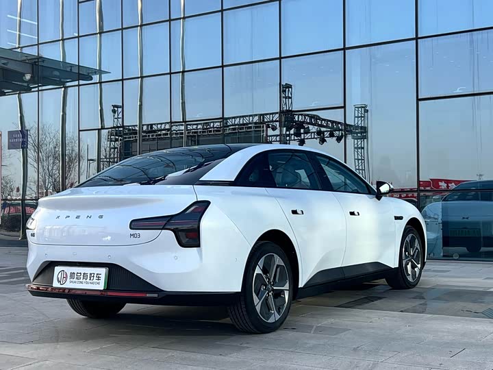 Фото 6 - XPeng Mona M03