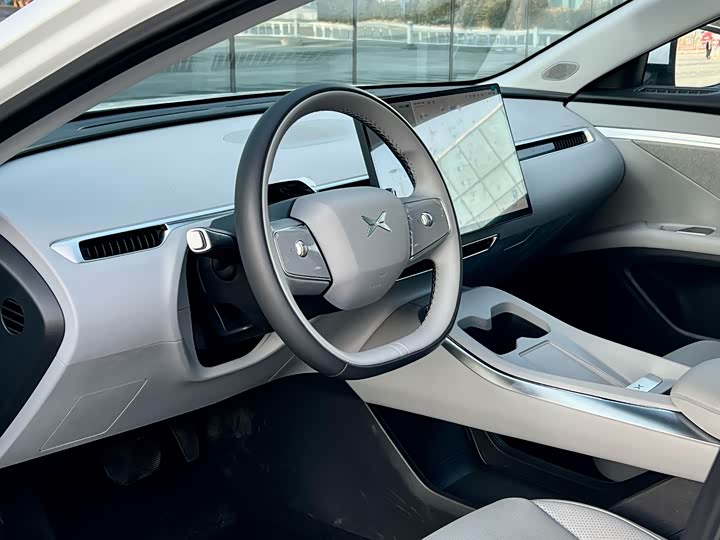 Фото 9 - XPeng Mona M03