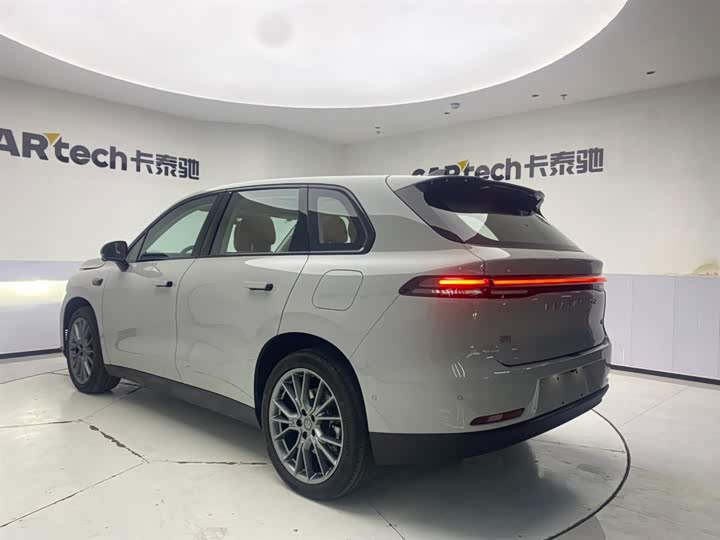 Фото 7 - Leapmotor C10