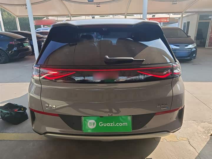 Фото 6 - BYD Sea Lion 05 EV