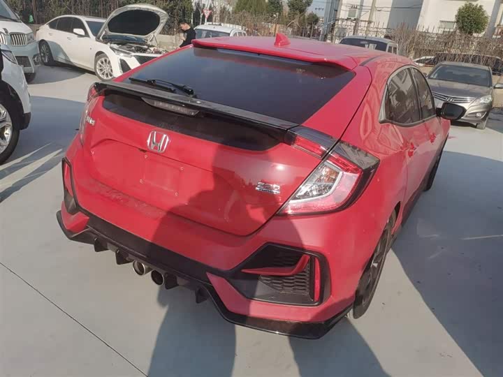 Фото 7 - Honda Civic