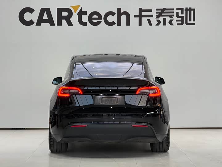 Фото 5 - Tesla Model Y