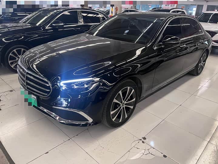 Фото 1 - Mercedes-Benz E-Class Hybrid