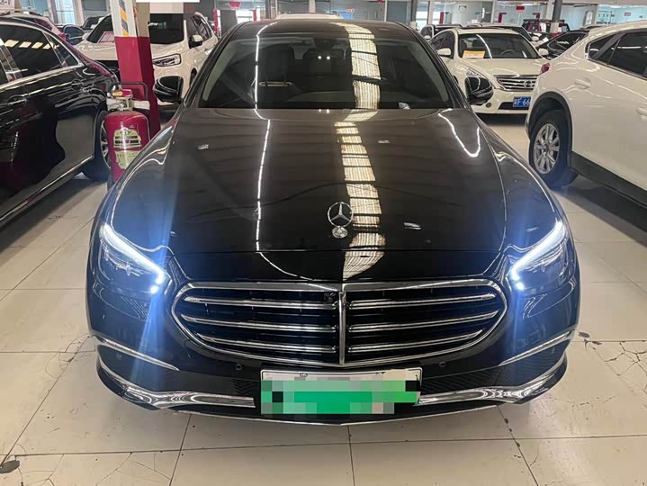 Фото 2 - Mercedes-Benz E-Class Hybrid