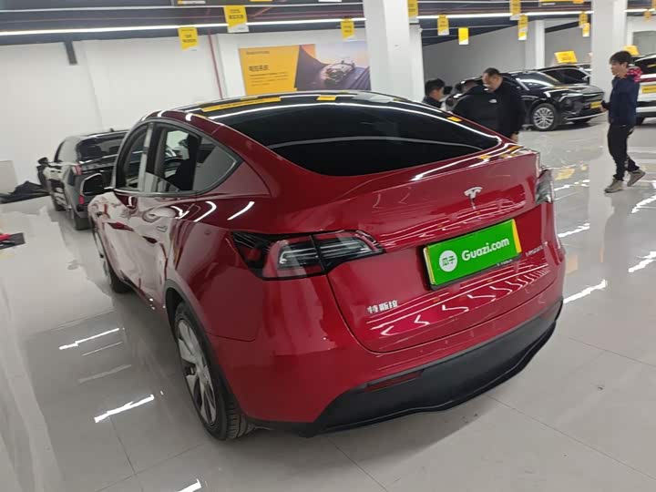 Фото 5 - Tesla Model Y