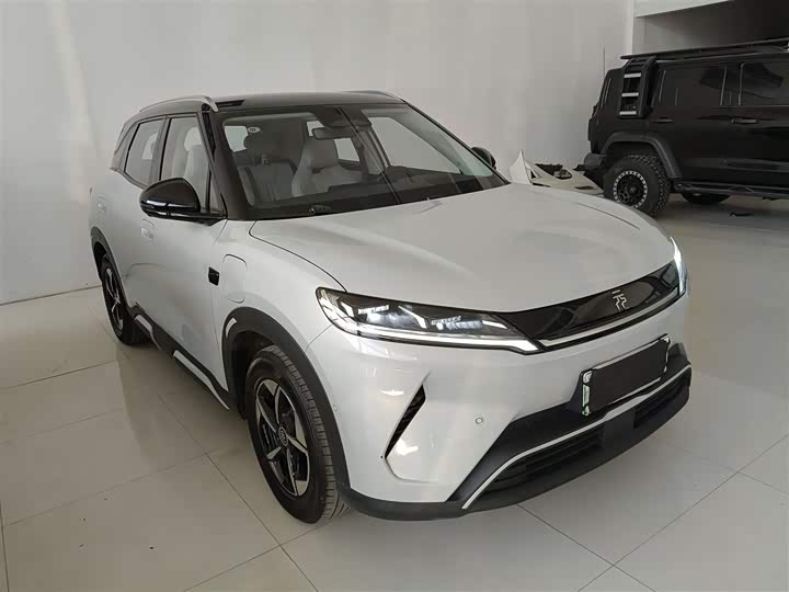 Фото 4 - BYD Yuan Up