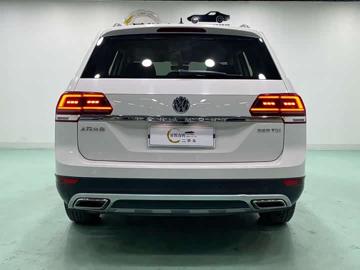 Фото 8 - Volkswagen Teramont Pro