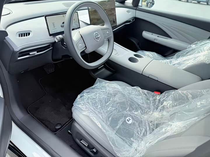 Фото 8 - Nissan N7