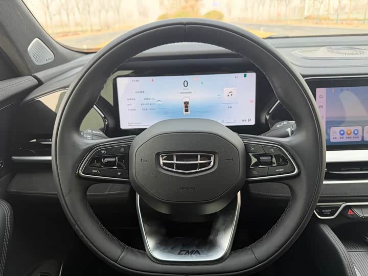 Фото 7 - Geely Monjaro