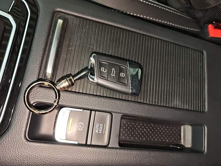 Фото 9 - Volkswagen Magotan