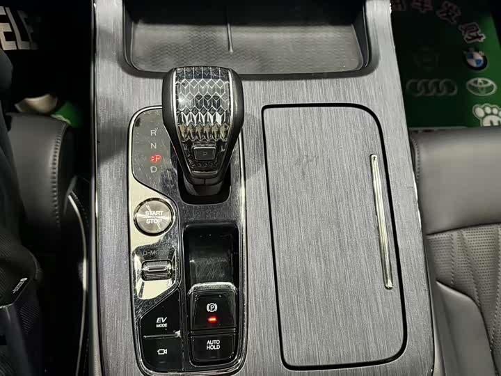 Фото 9 - GAC Trumpchi GS8