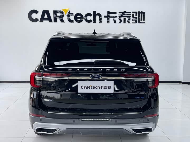 Фото 4 - Ford Explorer