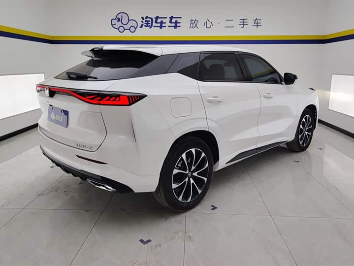 Фото 3 - Changan UNI-Z Hybrid