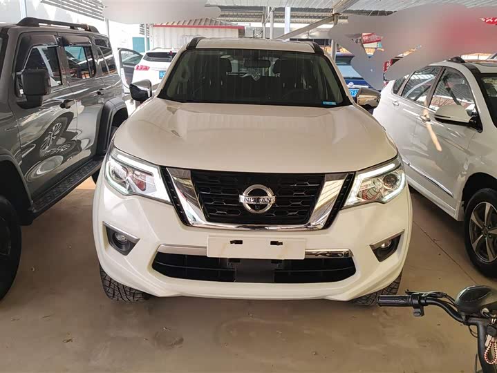 Фото 1 - Nissan Terra