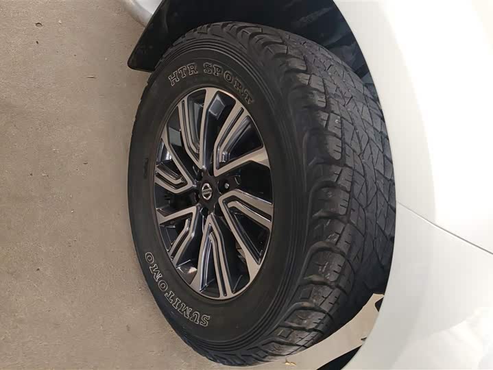 Фото 5 - Nissan Terra