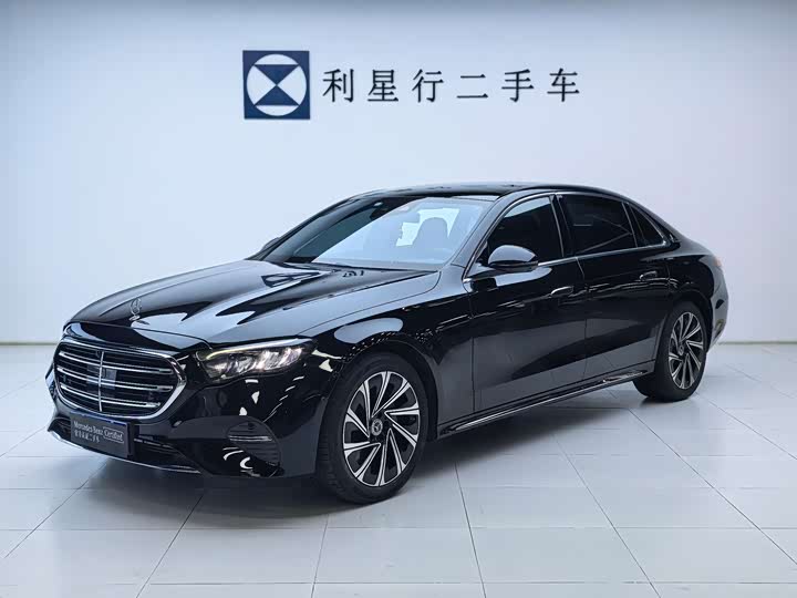 Фото 1 - Mercedes-Benz E-Class