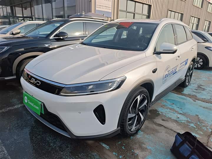 Фото 1 - BYD Sea Lion 05 DM-i Hybrid