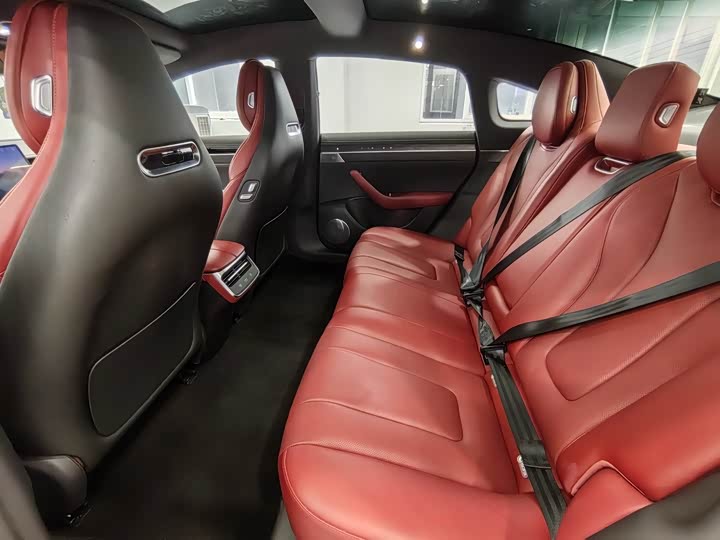 Фото 5 - Luxeed S7