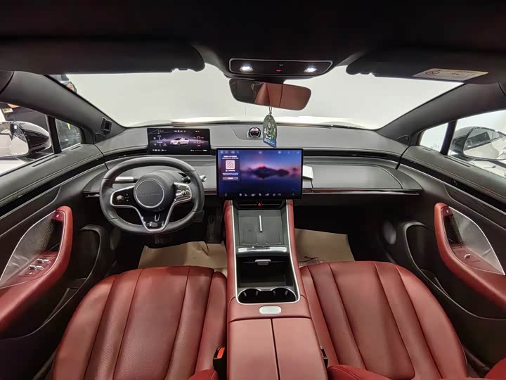 Фото 6 - Luxeed S7