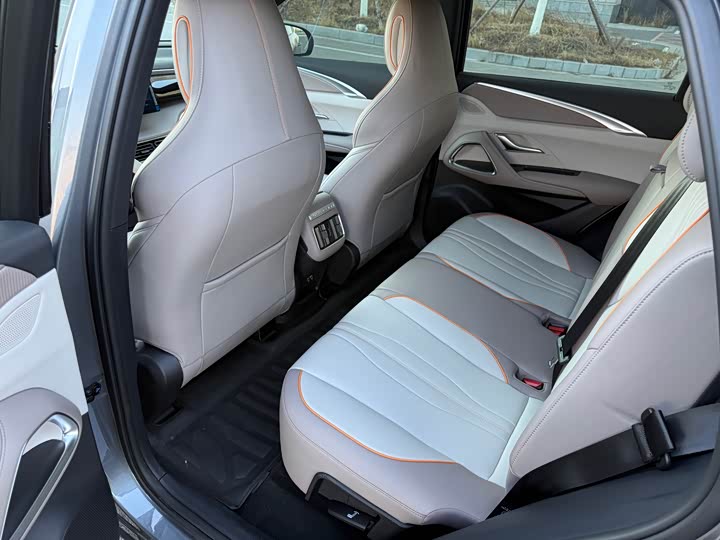 Фото 5 - BYD Song Pro Hybrid