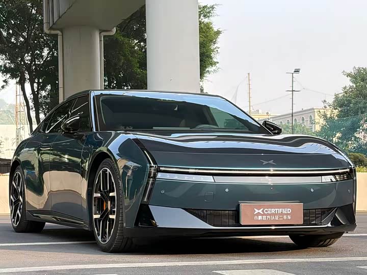 Фото 3 - XPeng P7