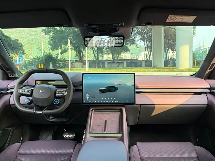 Фото 6 - XPeng P7