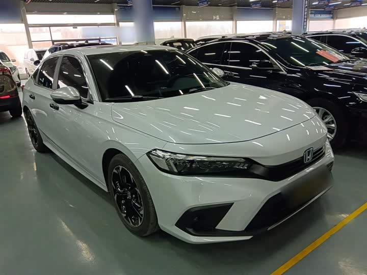 Фото 4 - Honda Civic