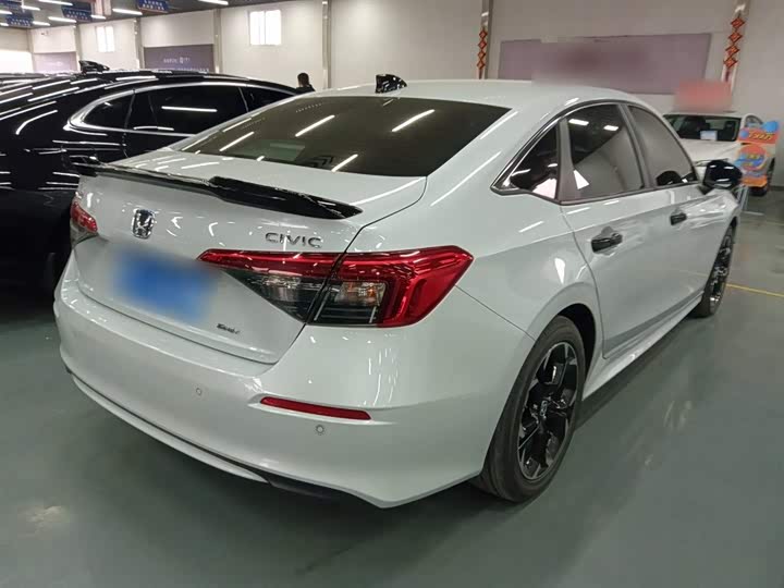 Фото 7 - Honda Civic