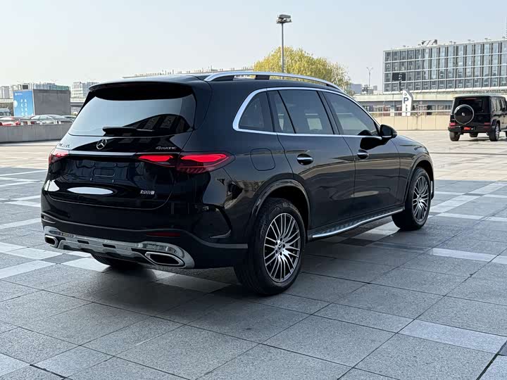 Фото 6 - Mercedes-Benz GLC-Class