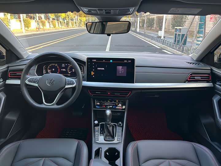 Фото 5 - Volkswagen Lavida