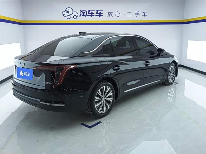 Фото 3 - Hongqi E-QM5