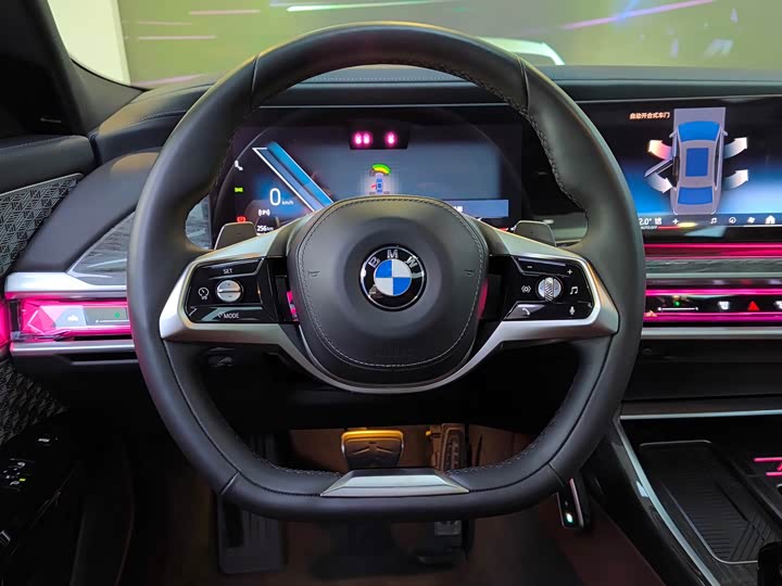 Фото 7 - BMW 7 Series