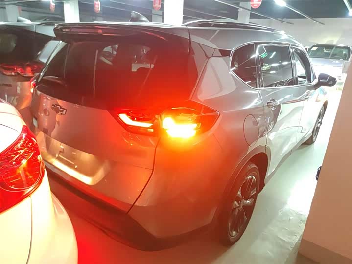 Фото 7 - Chevrolet Orlando