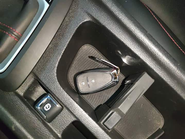 Фото 9 - Chevrolet Orlando