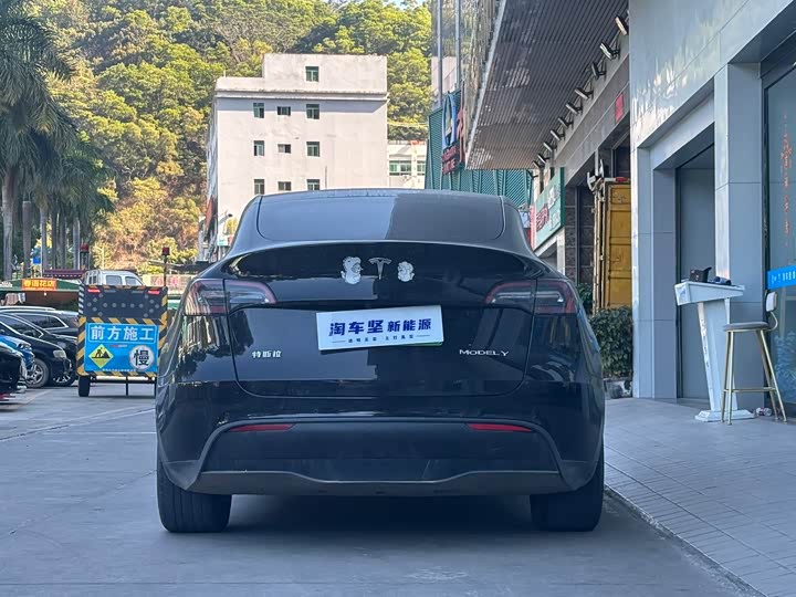 Фото 5 - Tesla Model Y