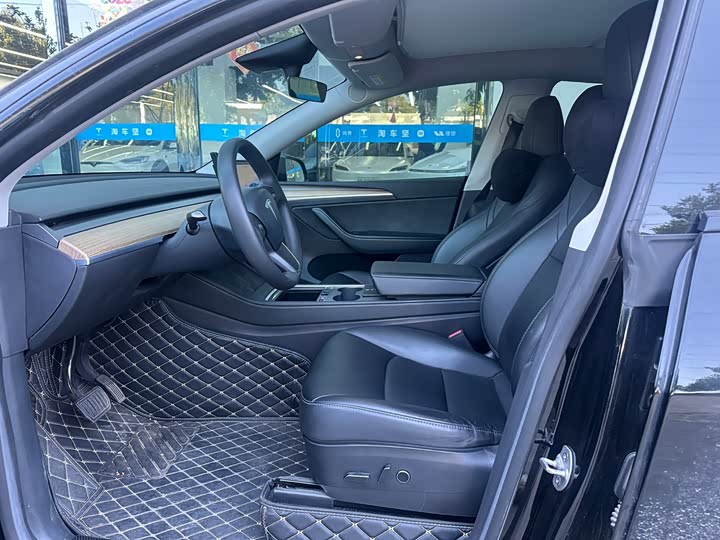 Фото 7 - Tesla Model Y