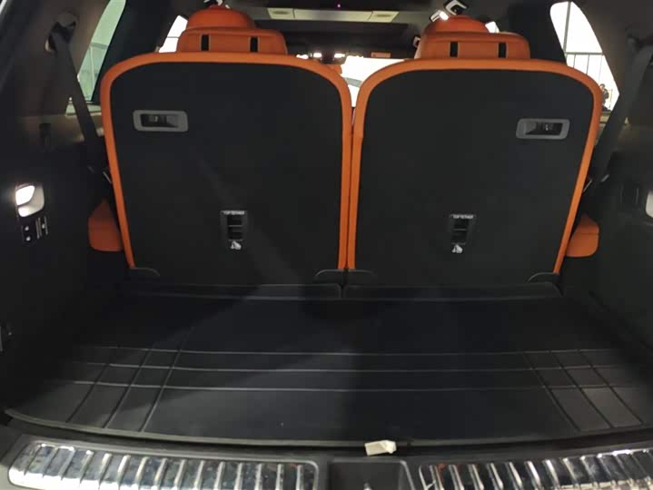 Фото 4 - LiXiang L9