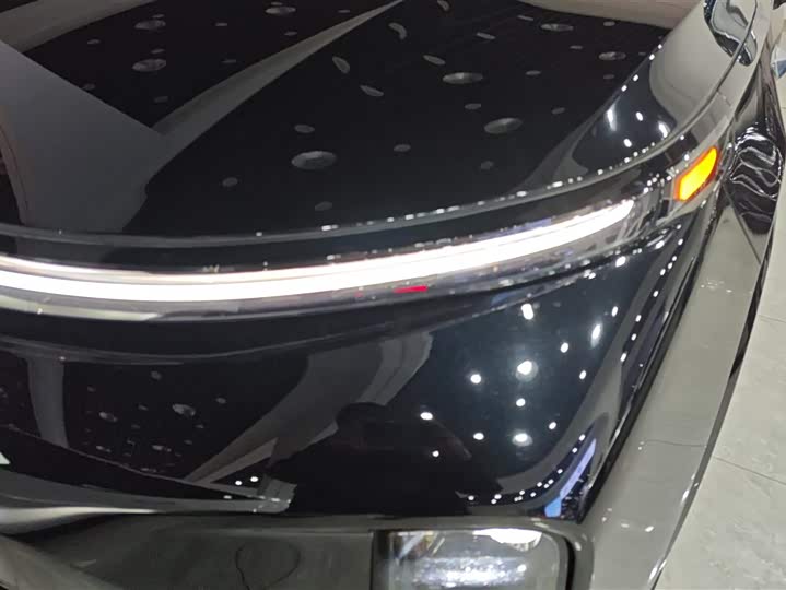 Фото 5 - LiXiang L9