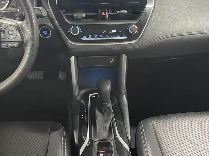 Фото 9 - Toyota Frontlander