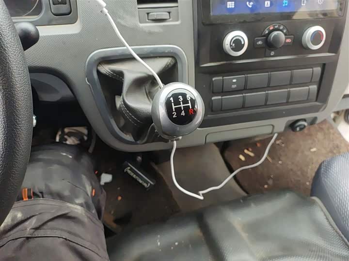 Фото 7 - Foton G7