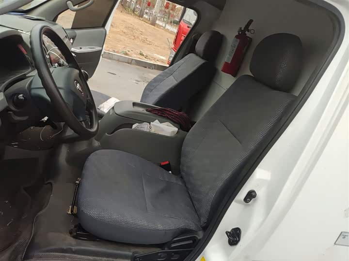 Фото 8 - Foton G7