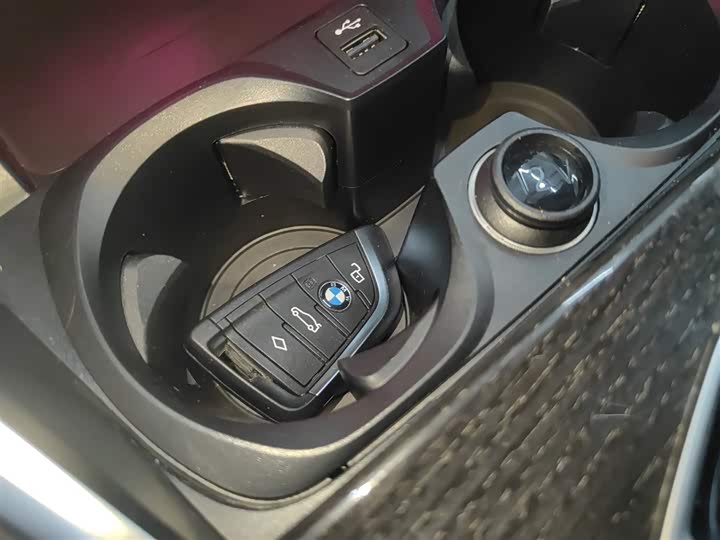 Фото 9 - BMW 3 Series