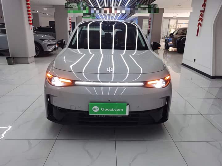 Фото 3 - Leapmotor C10