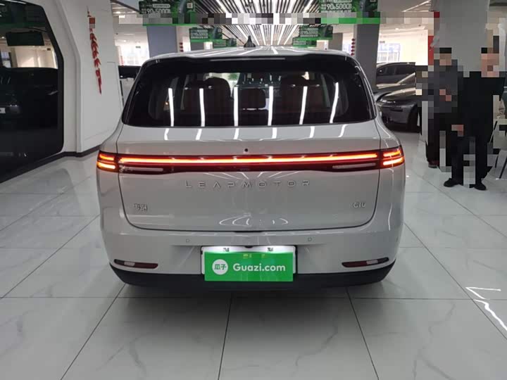 Фото 6 - Leapmotor C10