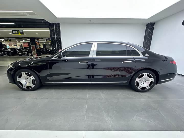 Фото 5 - Mercedes-Benz Maybach S-Class