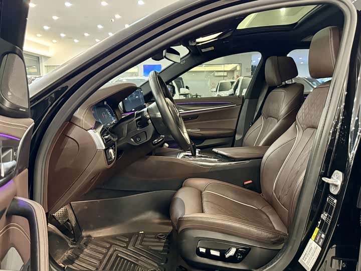 Фото 8 - BMW 5 Series Hybrid